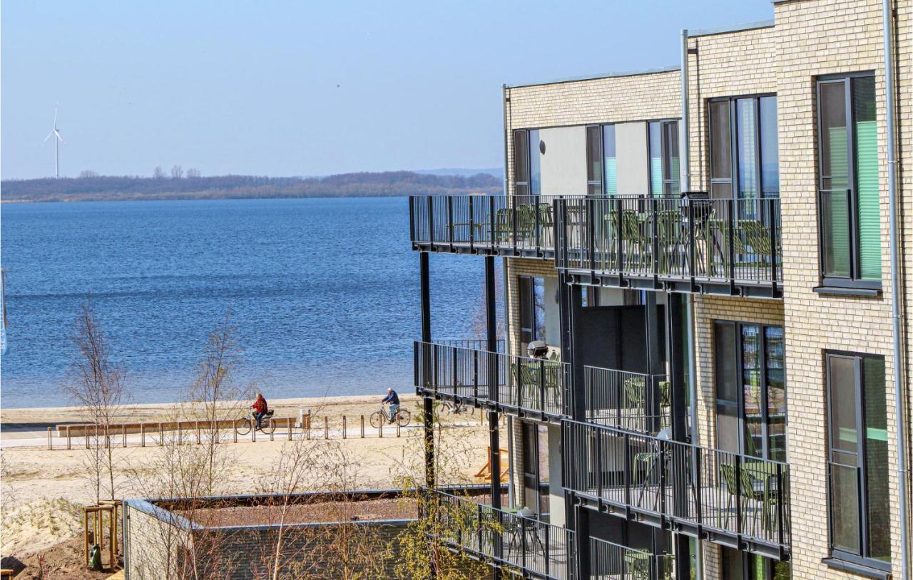 Beach Front Apartment In Lembruch-Duemmer See Buitenkant foto